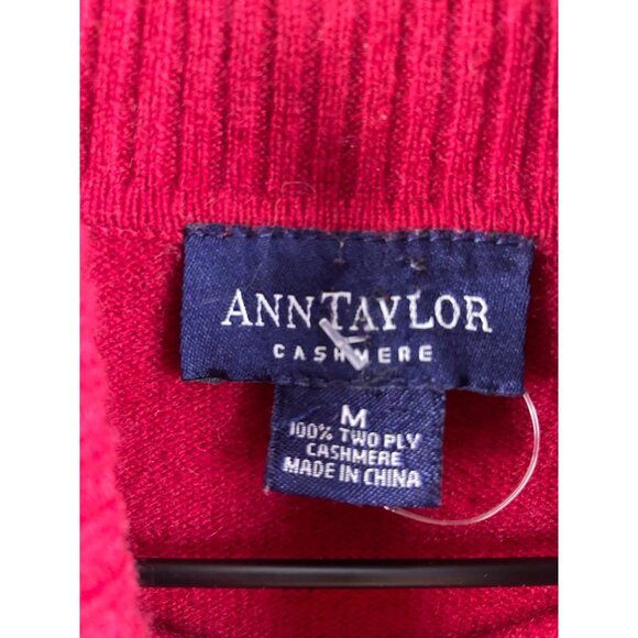 Ann Taylor Women's Medium 100% Cashmere Roll Turtleneck Long Sleeve Sweater Red - Picture 10 of 11